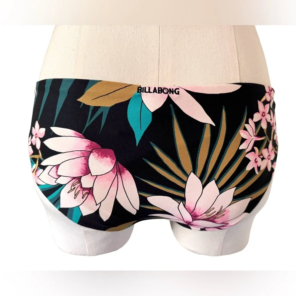 NWT - Billabong After Sunset Bikini Set - Triangle Bikini Top & Lowrider Brief - Picture 14 of 16